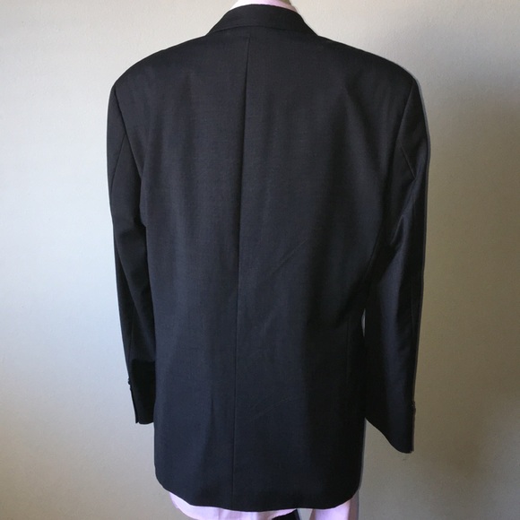 Hugo Boss - Picture 3 of 8